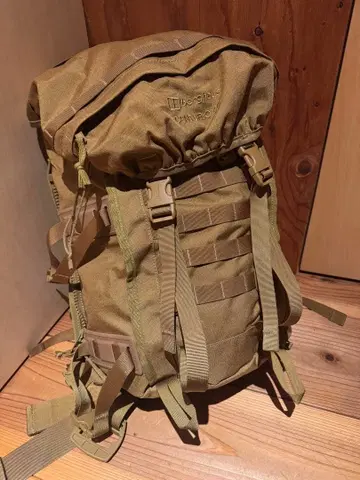 초레어 버그하우스 센추리오45 Berghaus Centurio45