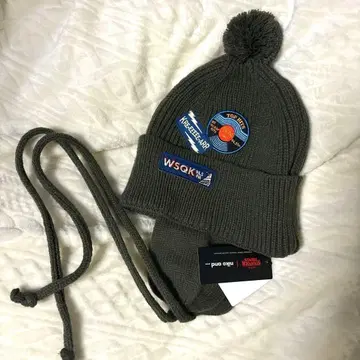 niko and 기묘한 이야기 콜라보 모듬 니트 와치 카키