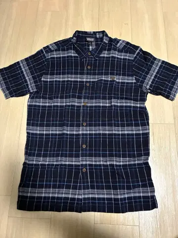 Patagonia M 남성용 반팔 체크 셔츠