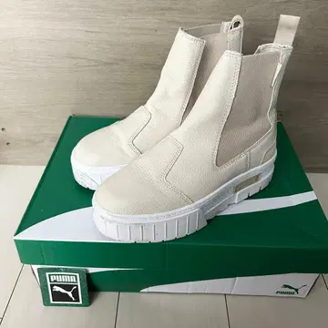 푸마 화이트 통굽 첼시 부츠 푸마 화이트 하이컷 롱 부츠