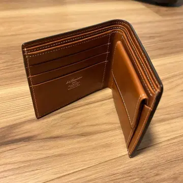 K.t.Lewiston 접이식 지갑 쉘 코도반 내추럴