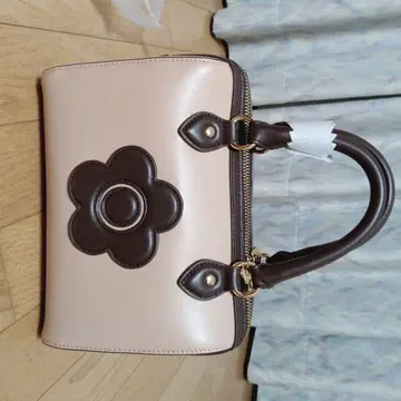 꽃 모티브 핸드백 베이지/브라운