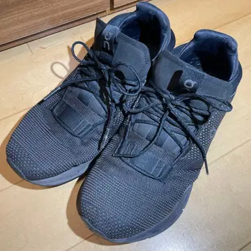 On Cloudnova Black EUR42.5 즉시 구매 가능