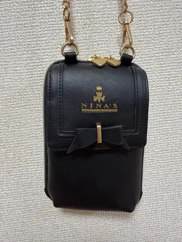 니나스 시마무라 아오키 미사코 마리 앙투아네트 스마트폰 숄더 블랙