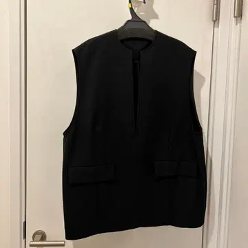 미라 오웬 블랙 노카라 베스트