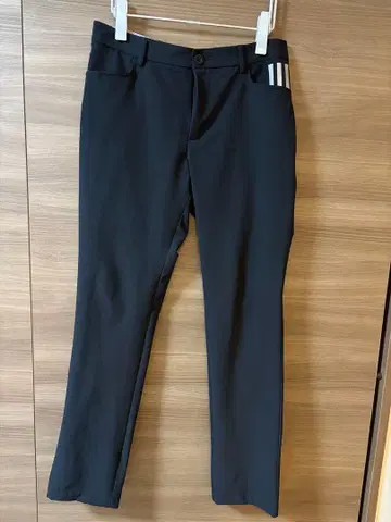 adidas 블랙 팬츠 3선 스트라이프