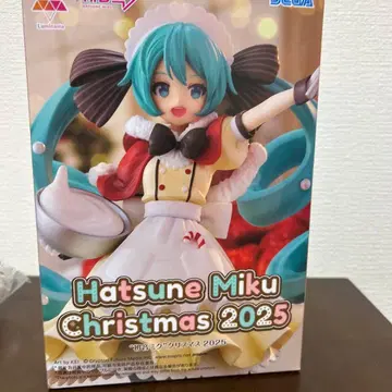 하츠네 미쿠 Christmas 2025 피규어