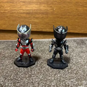 가면라이더 류우키 월드 컬렉터블 피규어