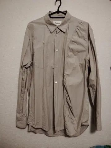 kudos 스트라이프 긴팔 셔츠 베이지