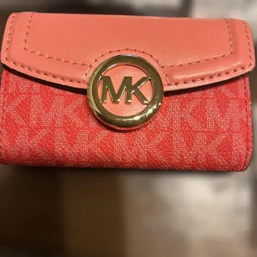 새상품 마이클코어스 MICHEAL KORS 키케이스