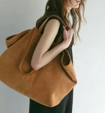 ETRETOKYO 스웨이드 빅 토트백 베이지