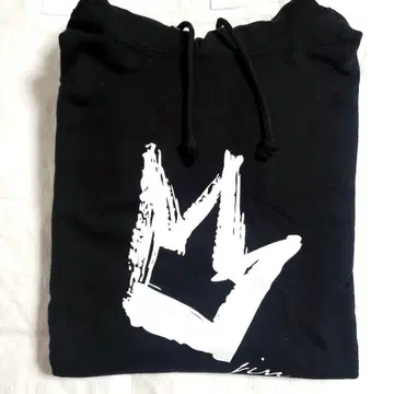 진 아카니시 진 Blessed 후드티 맨투맨