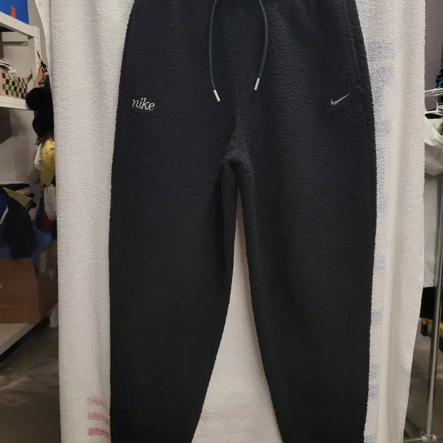 nike women's fleece lined pants
