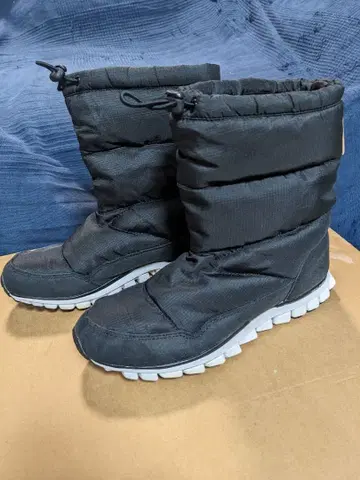 새상품급 Reebok REALFLEX BOOT US6