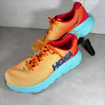 새상품급 HOKA ONE ONE RINCON 3 24cm 경량 러닝화