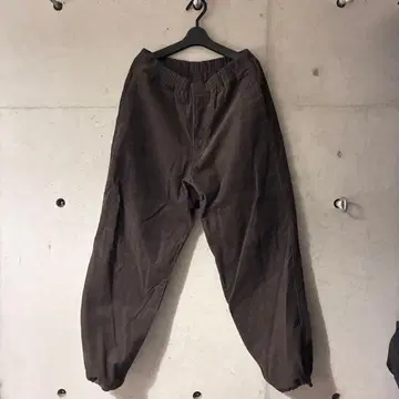 UNIQLO U 코듀로이 유틸리티 팬츠 브라운 M