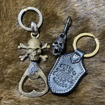 가격 인하! ANOTHER HEAVEN 외 키링 3종 세트