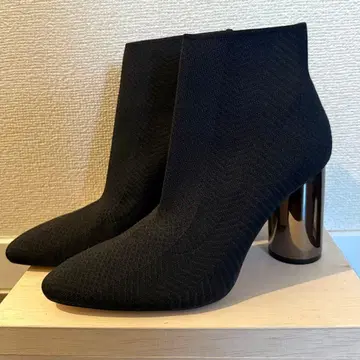 ZARA WOMAN 블랙 힐 부츠 37