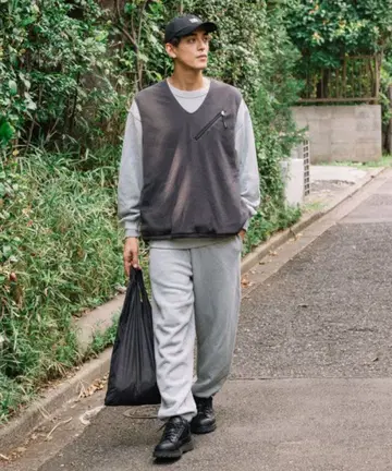 FREAK'S STORE 별주 Foxfire 폴라테크 풀오버 베스트