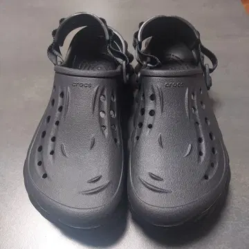 crocs 블랙 사보 클로그 샌들