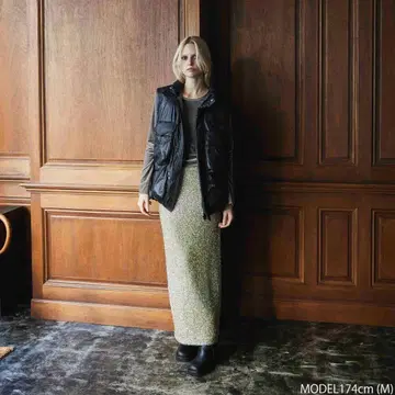 searoomlynn 글리터 샤기 스트레이트 스커트 S 골드 새상품