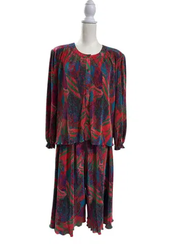 레트로 패턴 셋업 상하의 세트 플리츠 소재 큐롯 허리밴딩