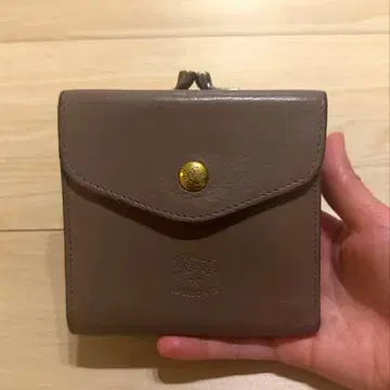 IL BISONTE 그레이 가마구치