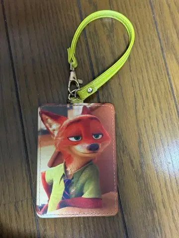 주토피아 닉 와일드 패스 케이스