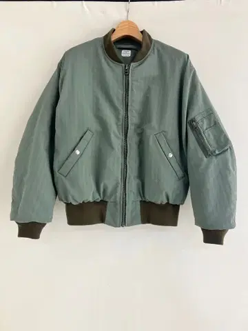 중고 나운 AIR FORCE-1 사이즈 3