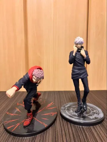 주술회전 피규어 2체 세트 이타도리 유우지&고죠 사토루 낱개 판매 가능