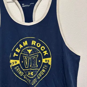 언더 아머 프로젝트 락 탱크탑