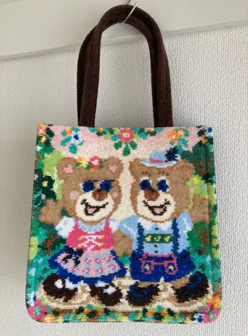 페이러 테디 니코 니나 백