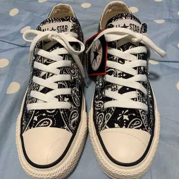 컨버스 올스타 반다나 패턴 스니커즈