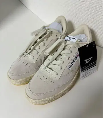 리복 SixTONES 스니커즈