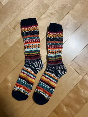 멀티 컬러 기하학 패턴 삭스