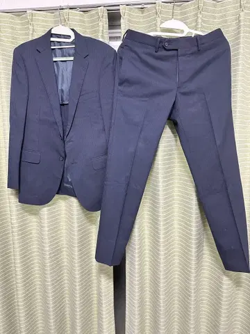 네이비 스트라이프 정장 세트