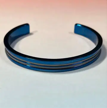 S.Steel 메탈릭 블루 스테인리스 소재 심플 뱅글