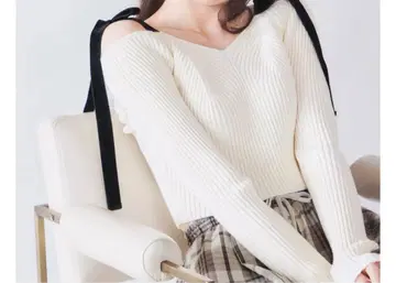 snidel 오프숄더 니트