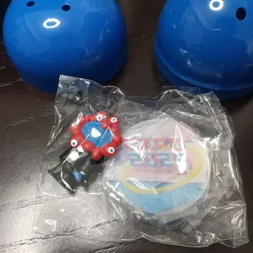 미야쿠미야쿠 가챠 턱시도