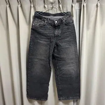 ZARA 다크 그레이 스트레이트 레그 데님 USA31