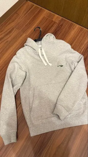 라코스테 후드티