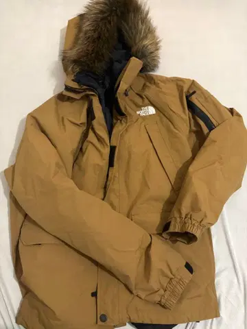 THE NORTH FACE 다운 자켓 브라운 카멜색