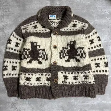 [ 캐나다제 ] SKANA 코위찬 니트 스웨터 우드 버튼 육중한 아메카지