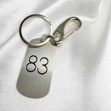 uniform experiment 키링 83