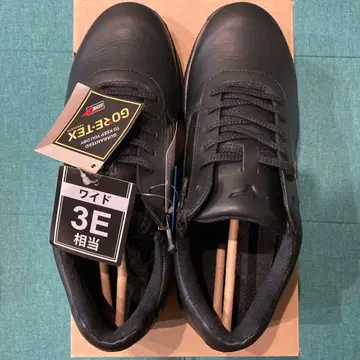 고어텍스 블랙 가죽 스니커즈 25.0 EEE