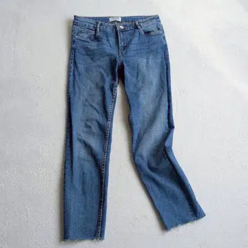 자라 라파 룩 컷오프 스트레이트 데님 프린지 청바지 40