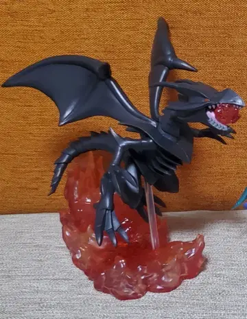 유희왕 데스크탑 컬렉션 레드 아이즈 블랙 드래곤 붉은 눈의 흑룡