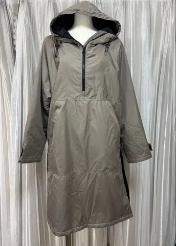 LEINWANDE 라인반트 하프 지퍼 솜 후디 코트