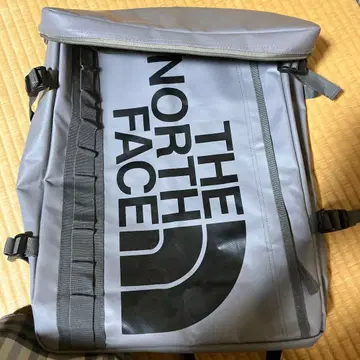 THE NORTH FACE 그레이 백팩