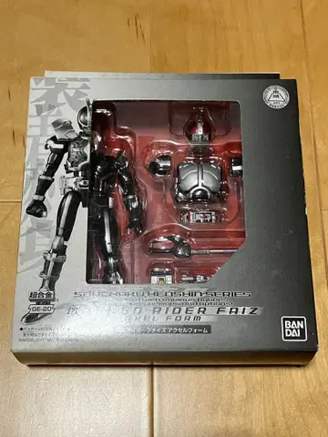 프리미엄 반다이 한정판 초합금 장착변신 가면라이더 파이즈 엑셀 폼